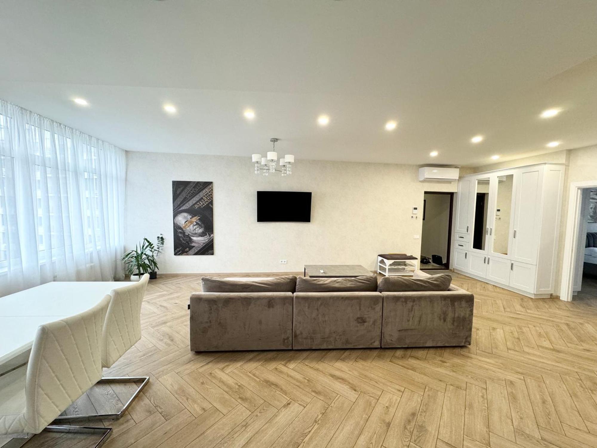 Апартаменты Direct Sea View