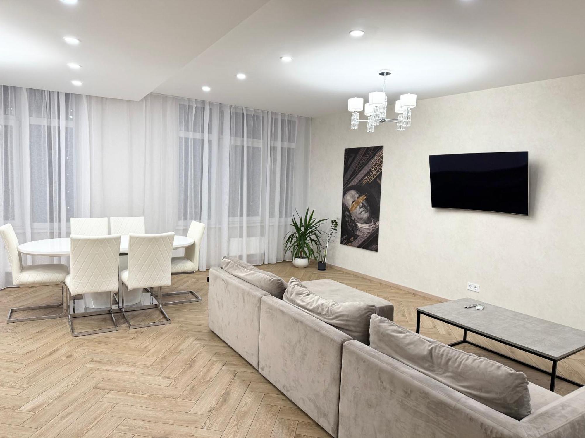Апартаменты Direct Sea View *